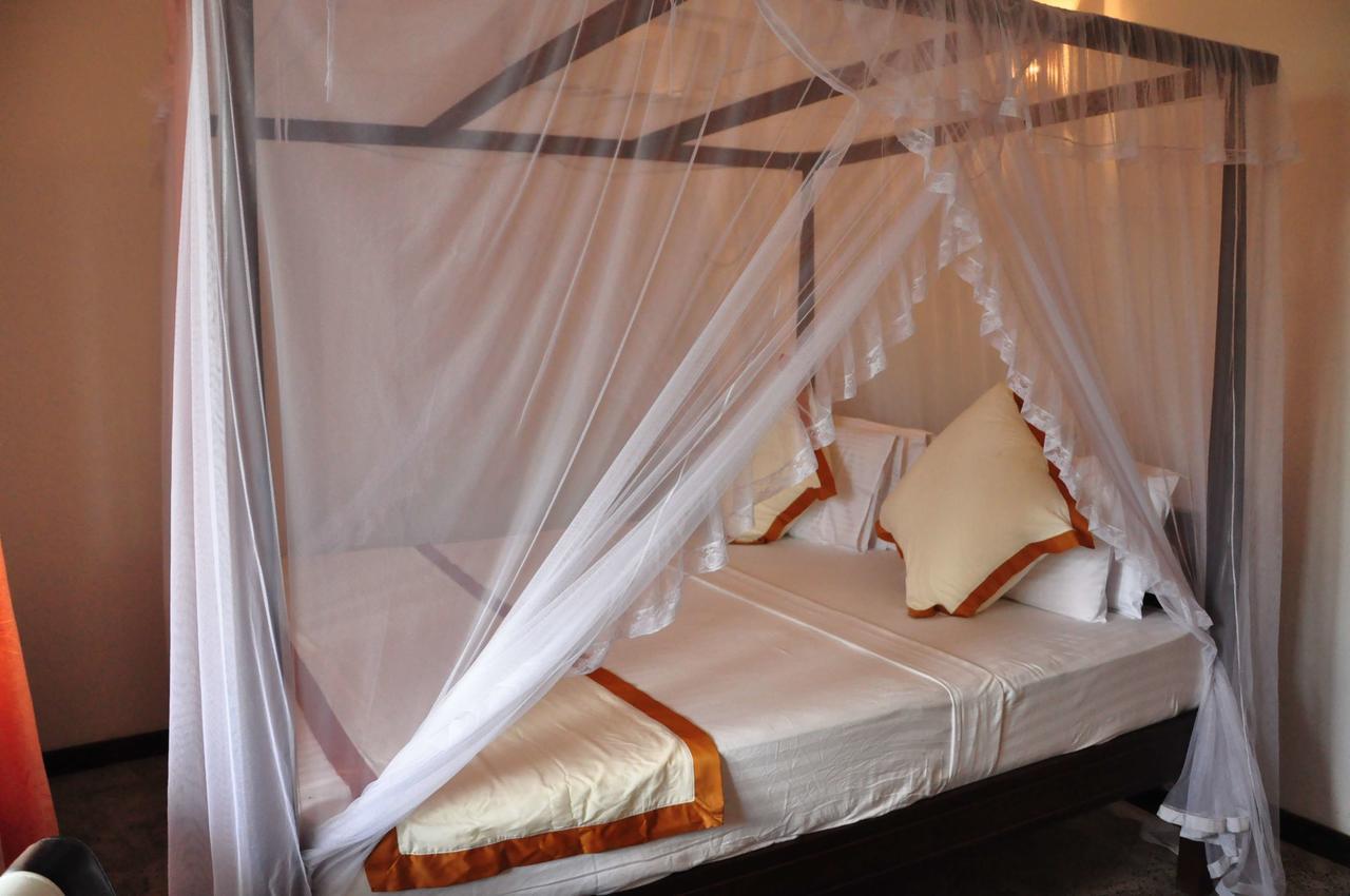 Wh Beach Resort Weligama Exterior photo