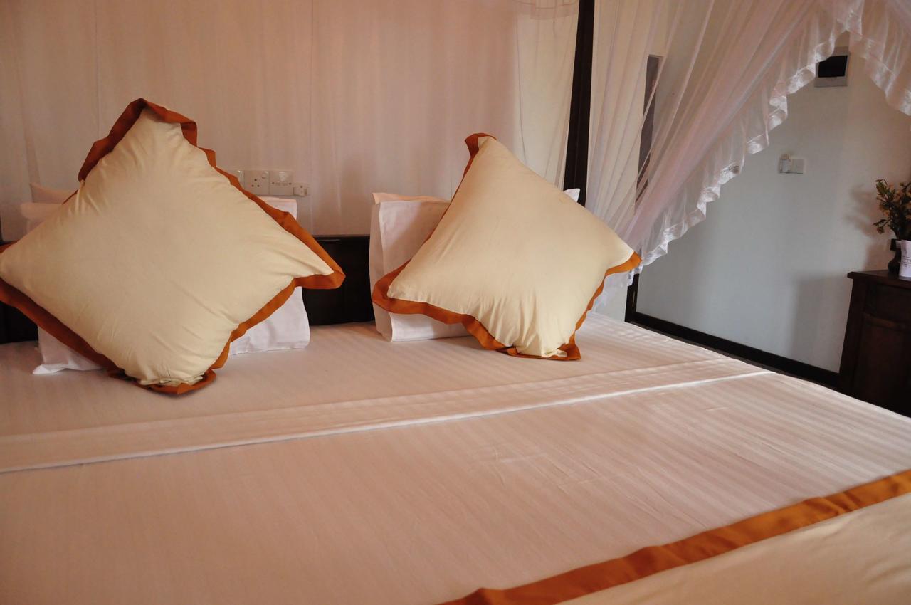 Wh Beach Resort Weligama Exterior photo